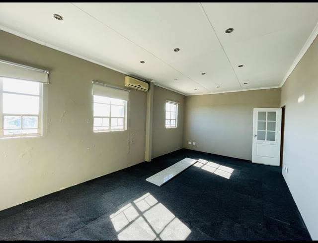2,224M² OFFICE FOR SALE IN GRAND CENTRAL